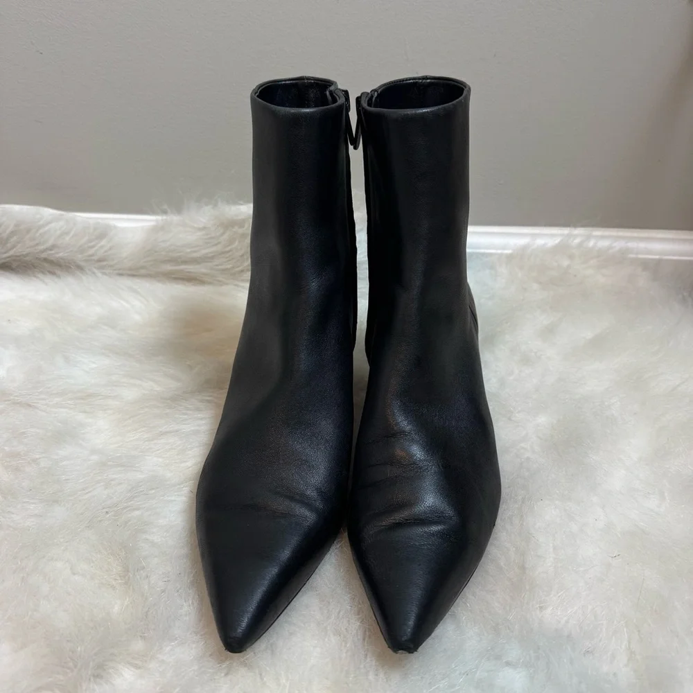 Vince Billy Pointed Toe Leather Ankle Boots 9